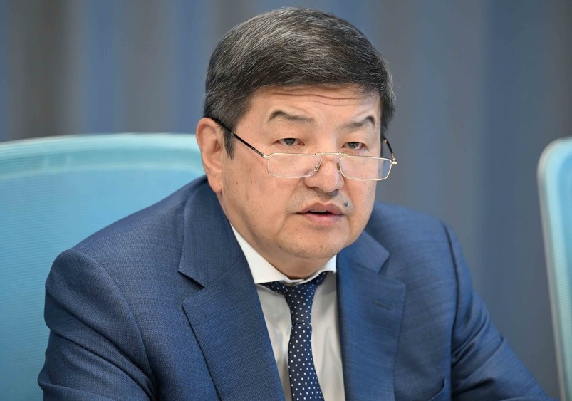 Жапаров Акылбек Усенбекович